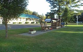 Weathervane Motel Lanesboro Ma